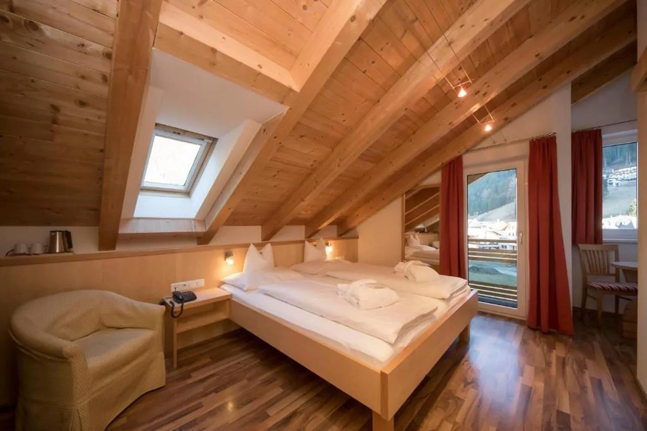 Hotel Garni Passeier Ischgl