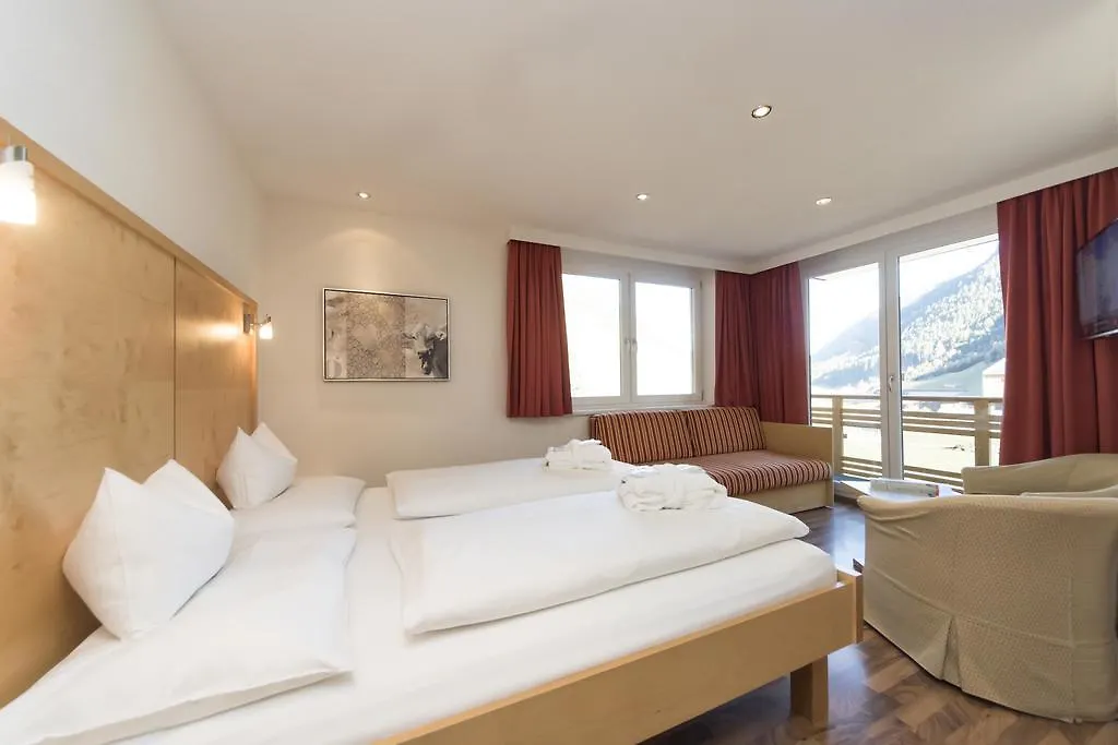 Hotel Garni Passeier Ischgl